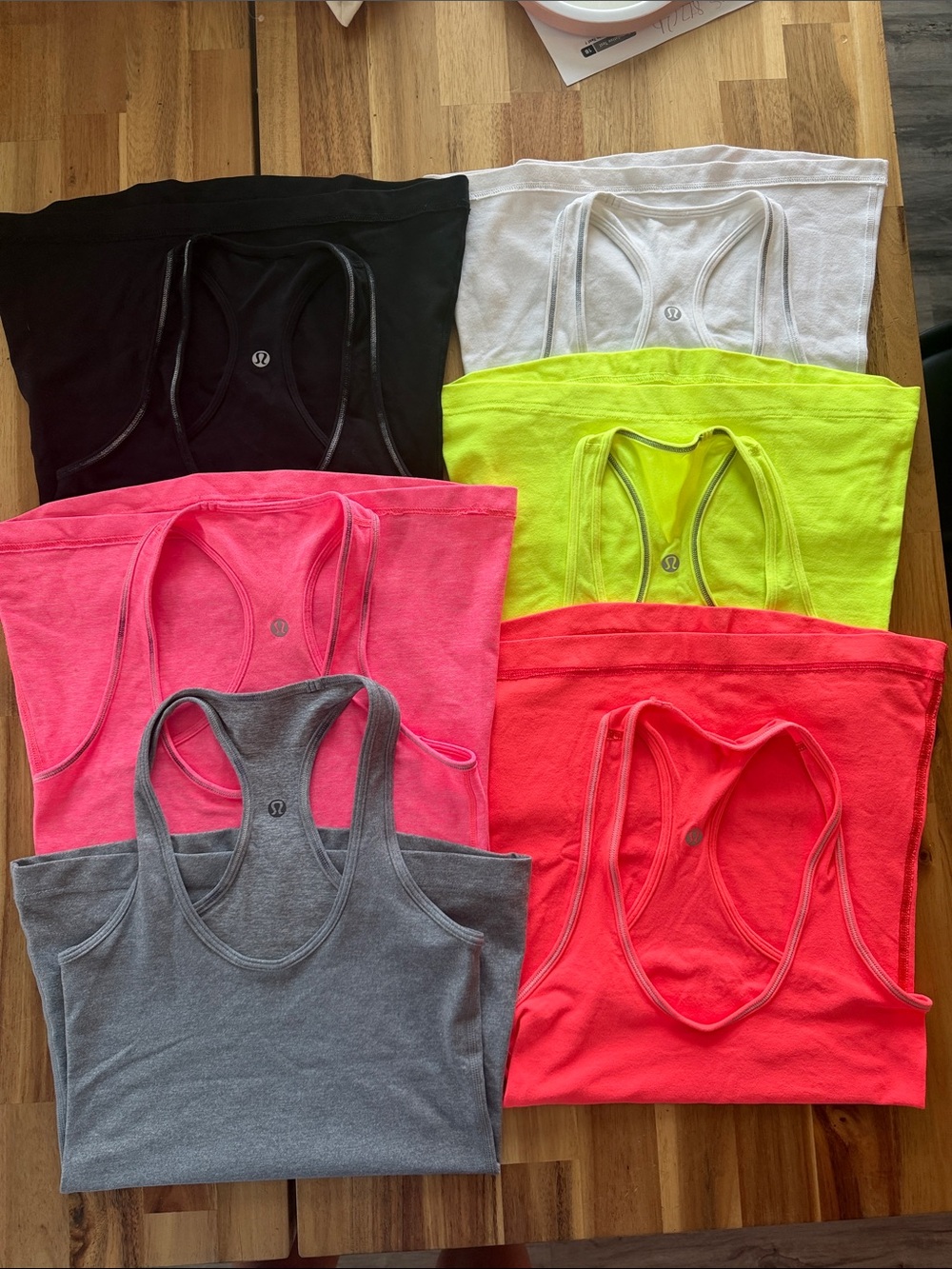 Lululemon bundle of six racer back tanks size 4